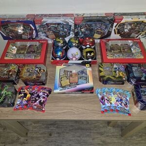 Pokemon Christmas Bundle
